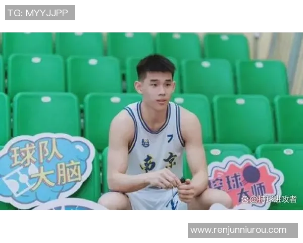 林葳的成长之路:从青涩学子到职场精英的蜕变与奋斗