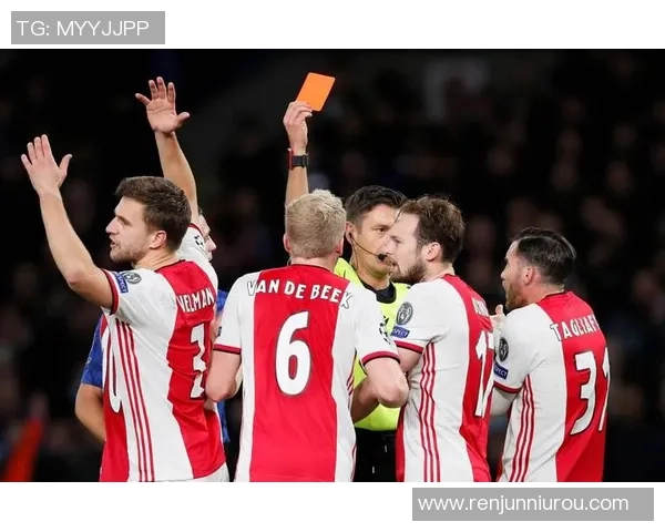 阿贾青年队迎战乌德勒斯队争夺胜利的关键战役分析与展望