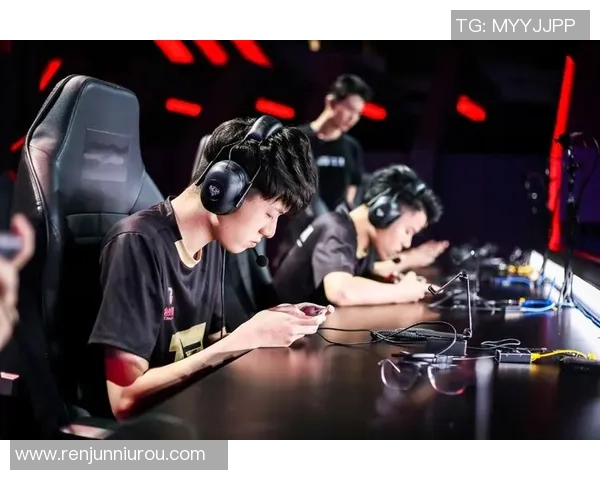 王者荣耀专题深入剖析RNG战队的心理素质与比赛表现